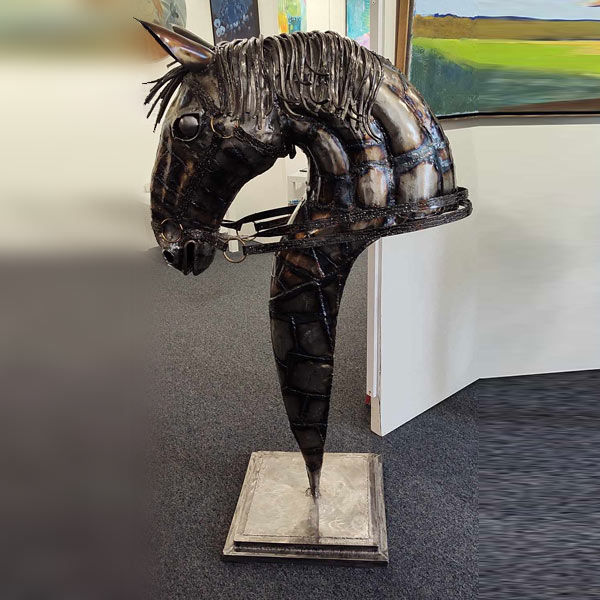 Hest skulptur - 1,5 meter høj af Otto Bock